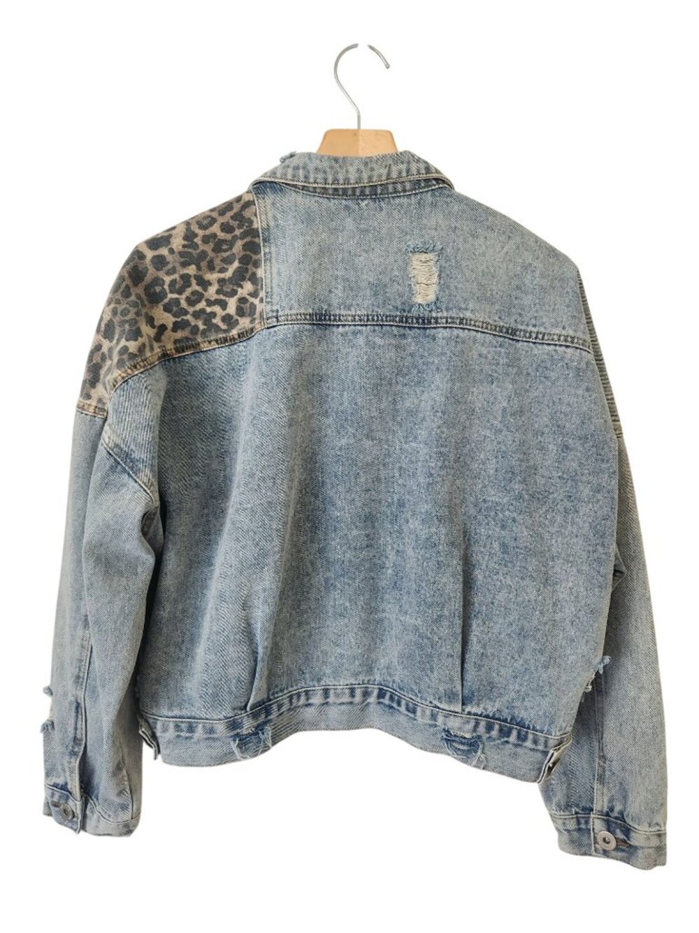 POL Leopard Print Denim Jacket Distressed Cropped Casual Glam Boho Cute Fall - Picture 2 of 6